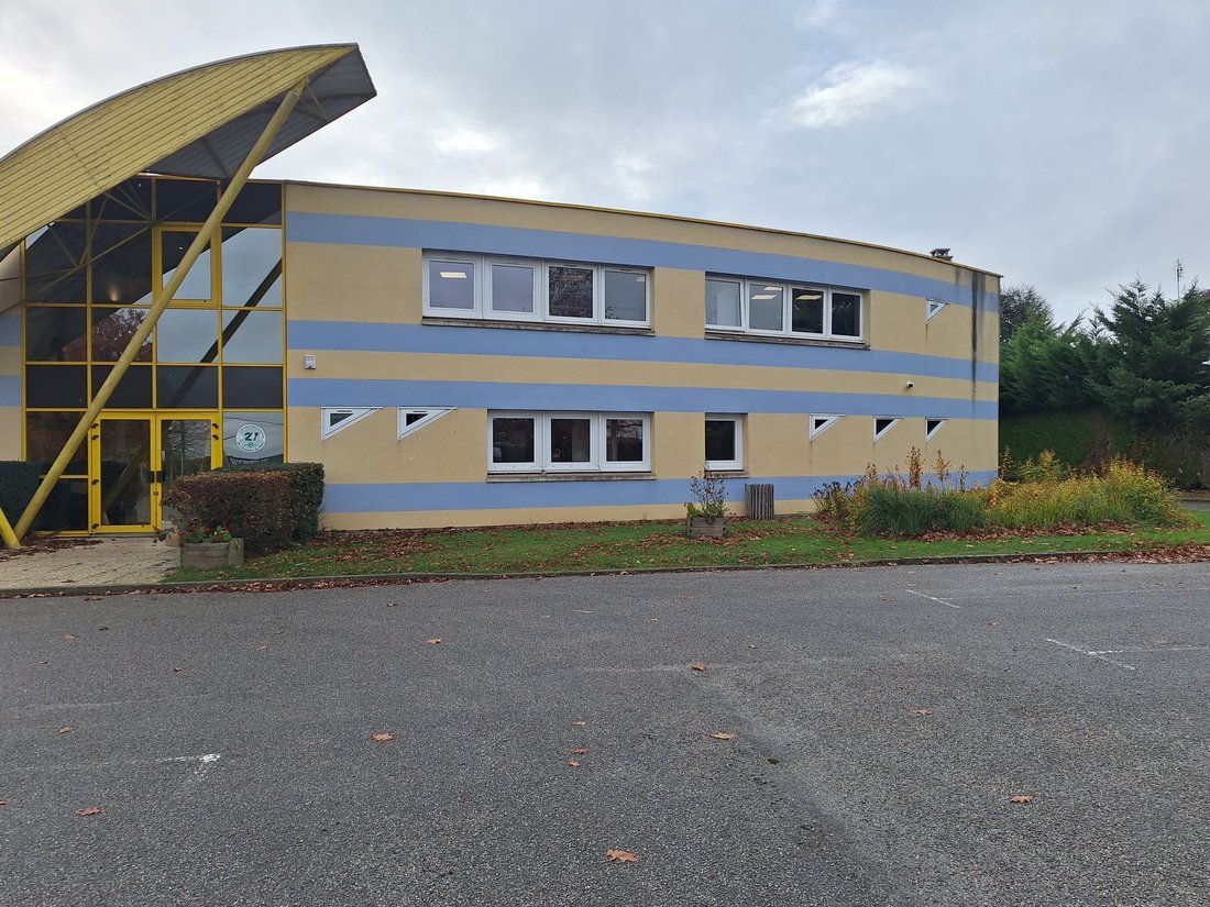 Bâtiment FDCE, Angerville-la-Campagne
